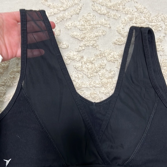 Old Navy Sports Bra. Size XL Black - Picture 3 of 3